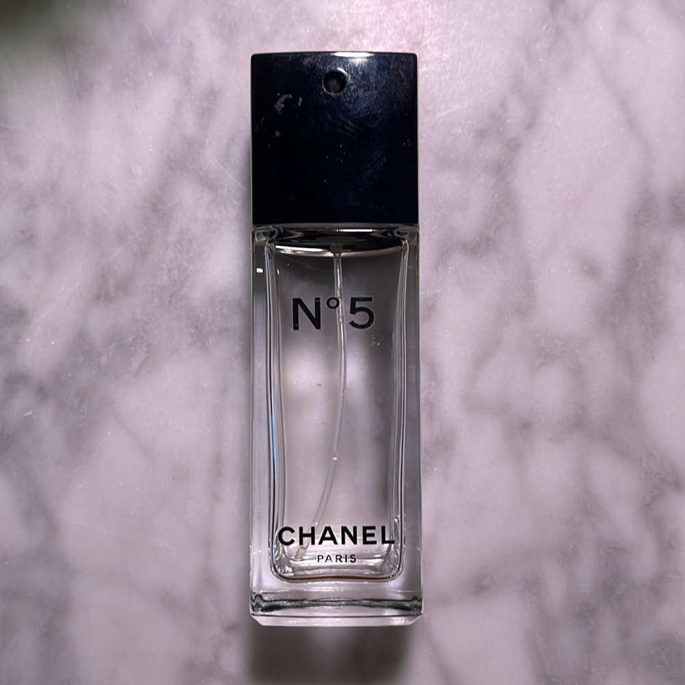 EMPTY CHANEL N°5 Eau de Toilette Perfume Bottle for collectors. Made in France. - Picture 11 of 11